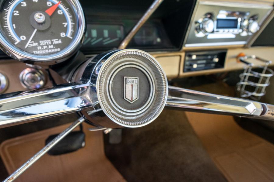 Детали интерьера Chevrolet Chevy II Nova Sedan (11569) 1966 года  (фото 43 из 102)